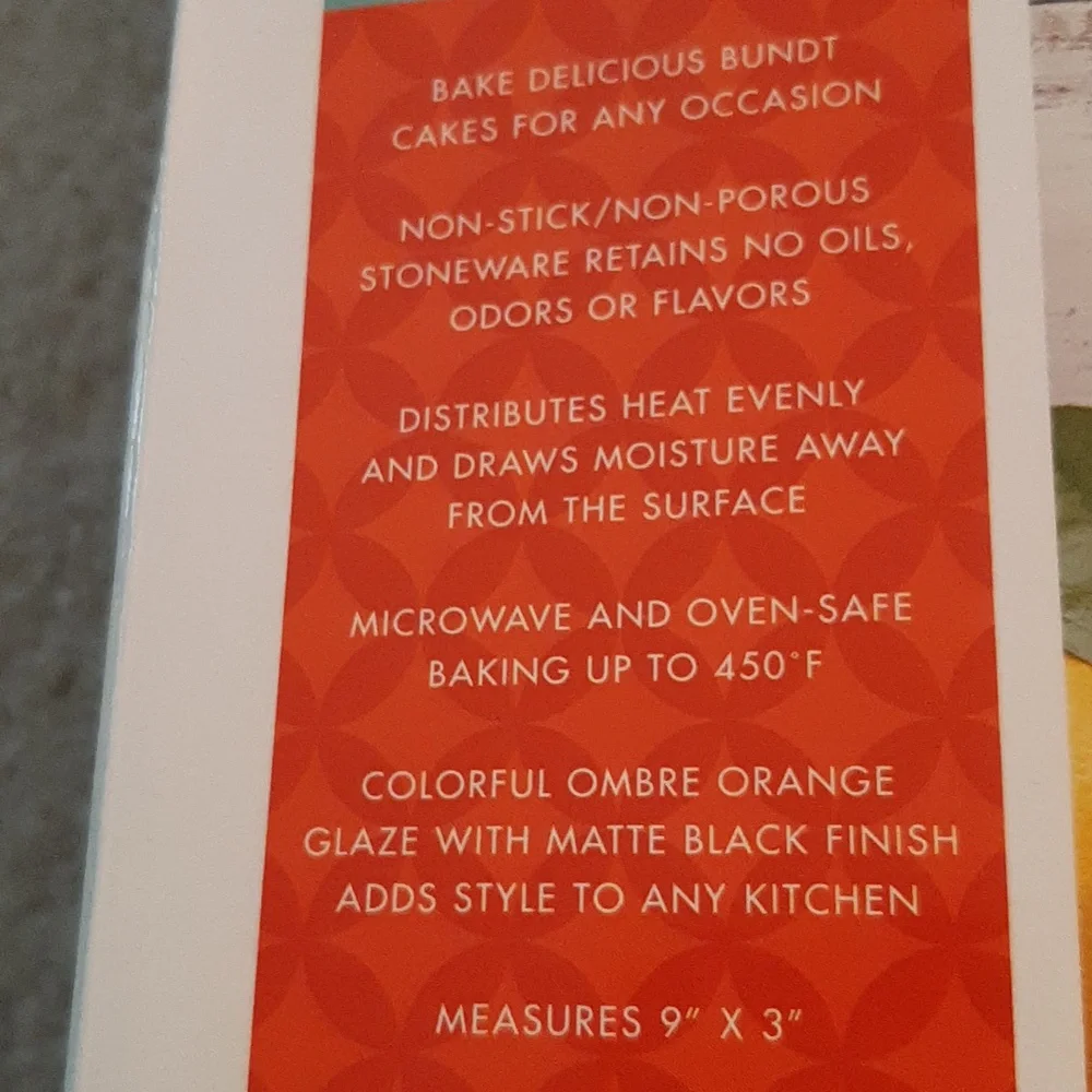 Parini Non-Stick NIB Parini Ombre Orange Bundt Baking Pan
